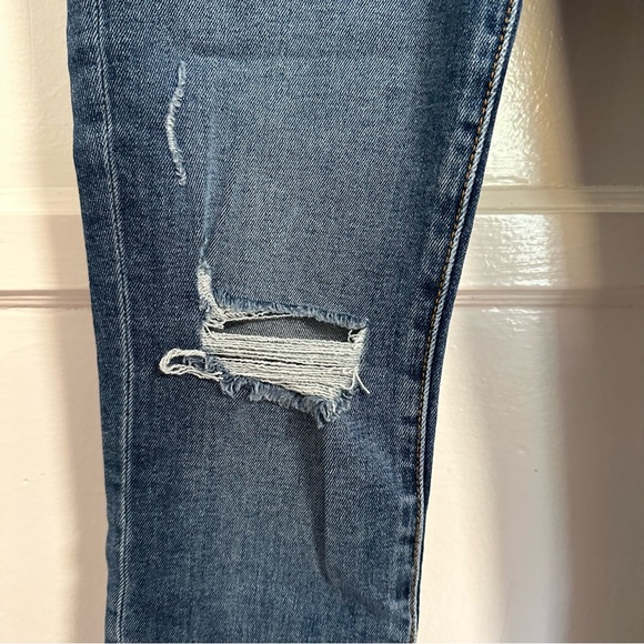 Lovers + Friends Distressed Ricky Low Rise Skinny in Brighton - Picture 6 of 14